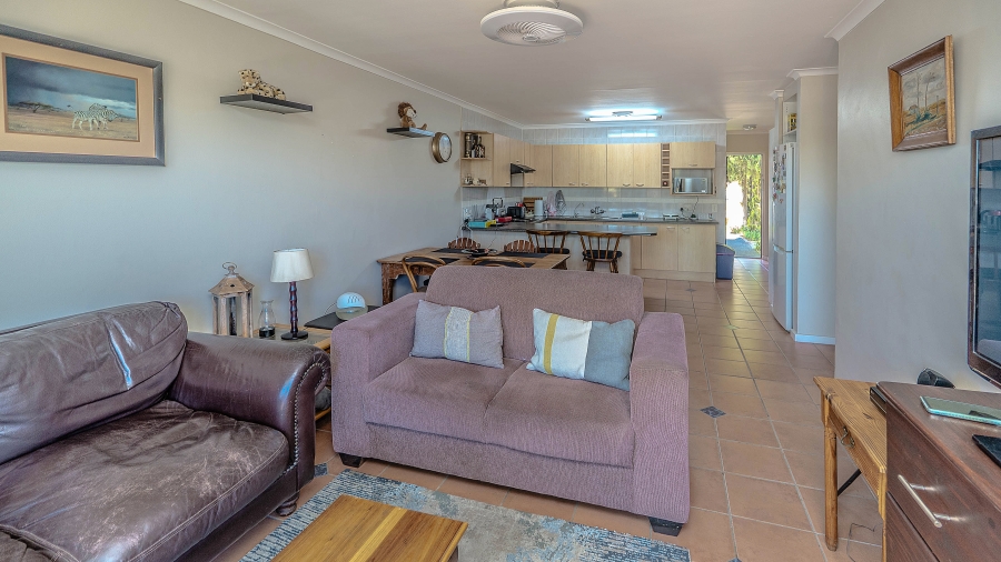 2 Bedroom Property for Sale in Sonstraal Heights Western Cape